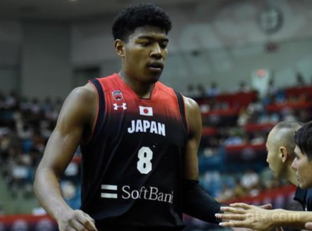 日本最强篮球球员八村塁